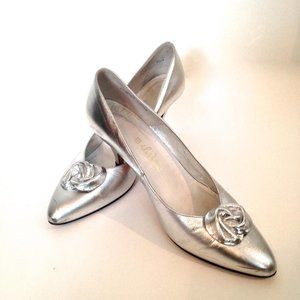 Vintage Silver Heels with Removable Flowers